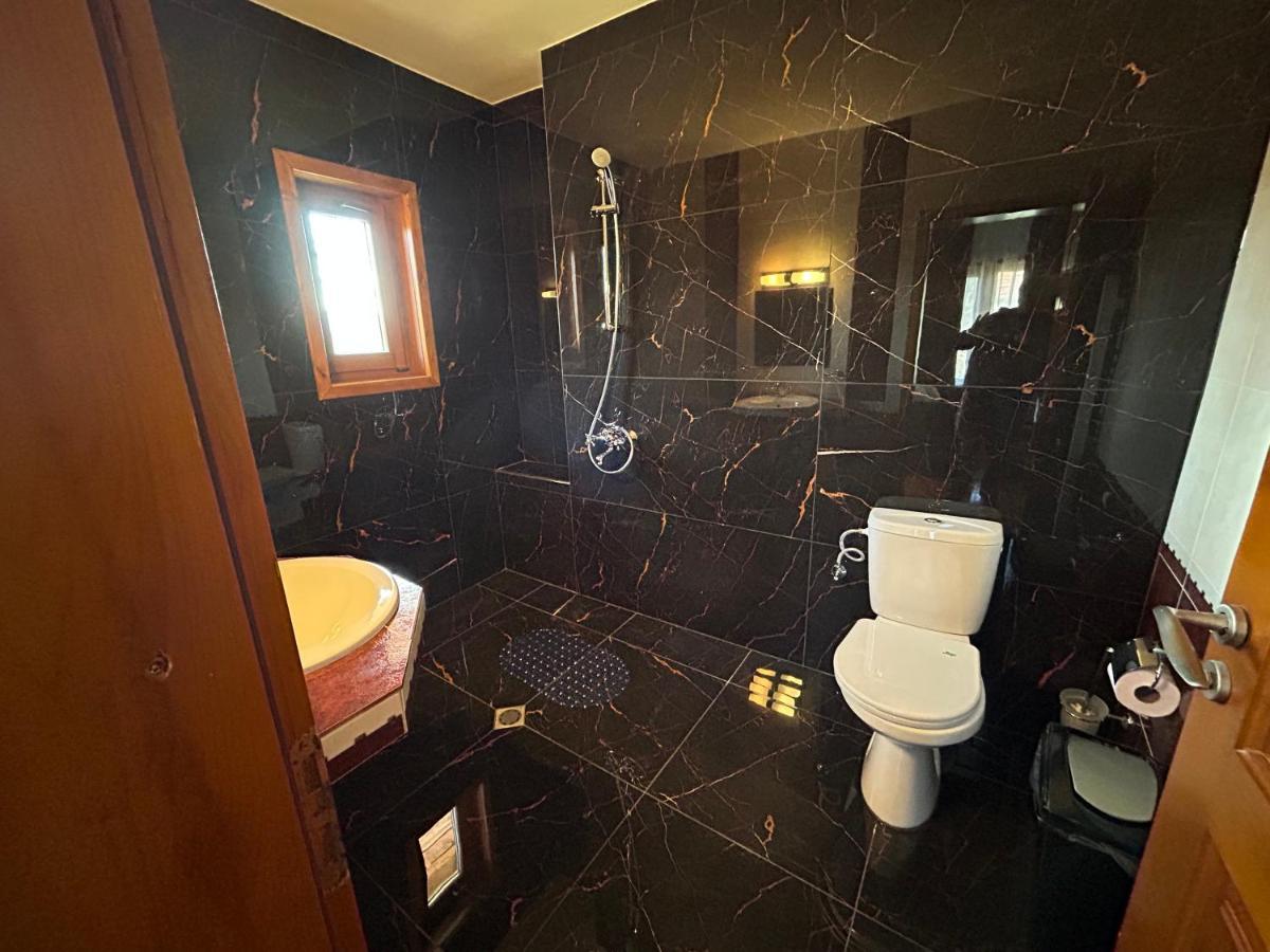 Guest House Galba Bruchkovtsi Ngoại thất bức ảnh
